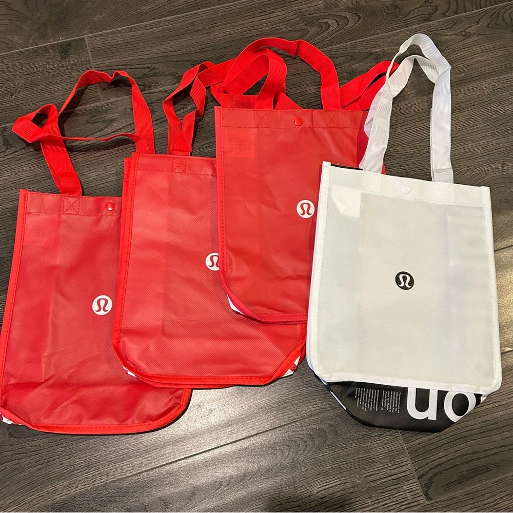 Lululemon Reusable Bags 4 pieces Small